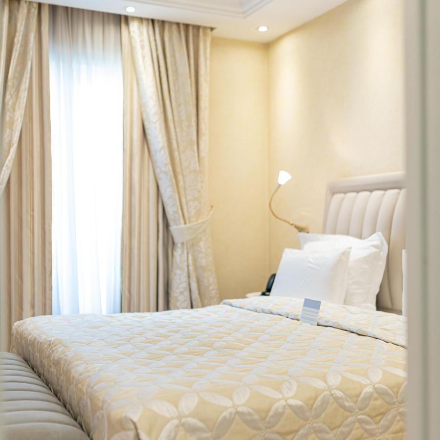 Atli Hotel Ankara Exterior foto