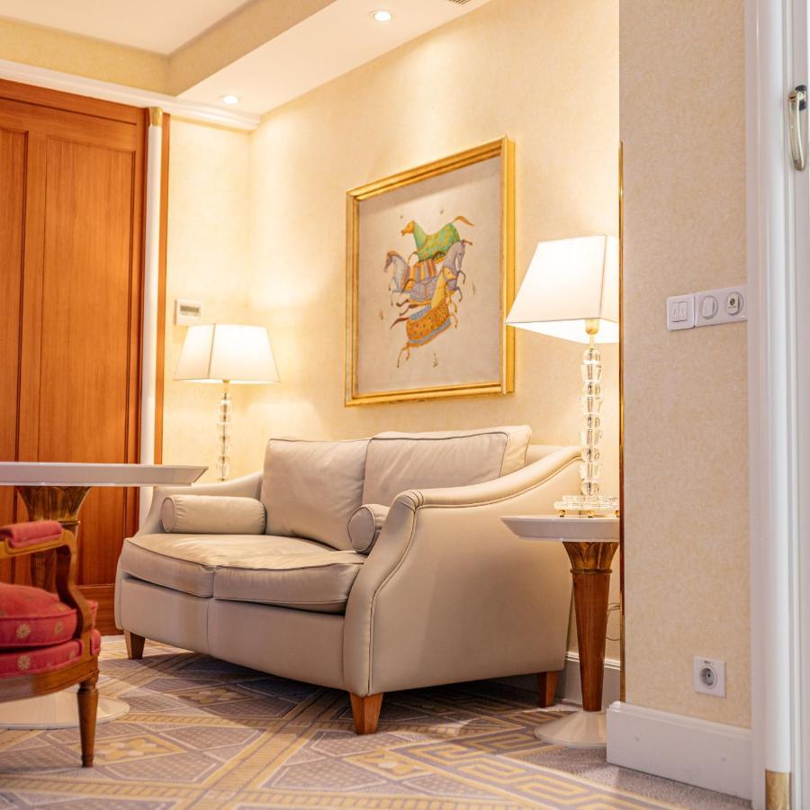 Atli Hotel Ankara Exterior foto
